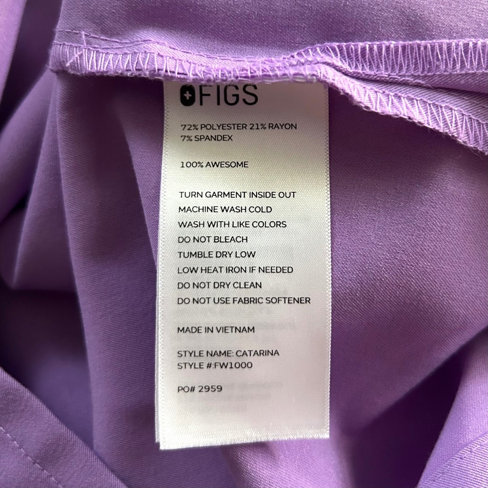 Figs Women's Catarina Top Zamora Jogger Scrub 2 Pc Set Size M Lilac Dawn - Picture 12 of 12